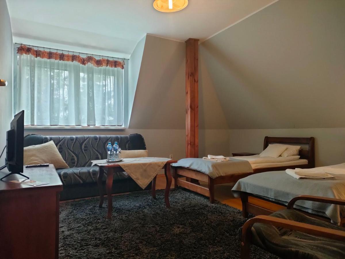 Dworek Zawadzkich Kruszyn  外观 照片